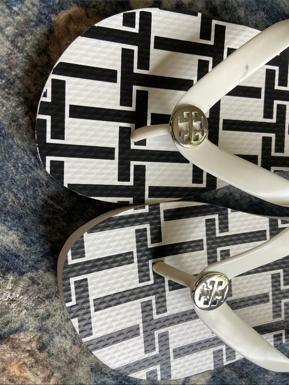 Tory Burch White and Black Geometric Logo Flip Flops